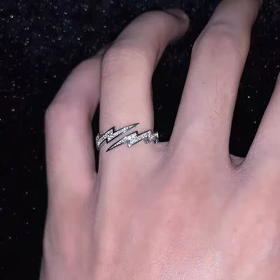 Men’s Lightning Open Ring – Bold Retro Style