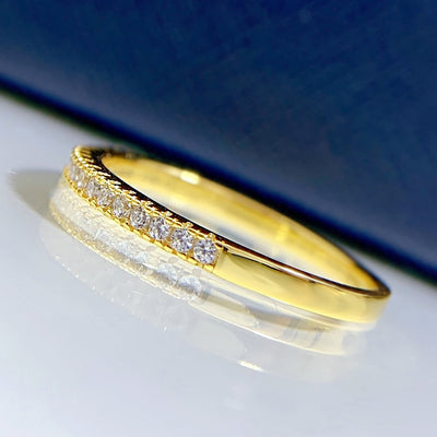 Minimalist Slim Plain Band Ring