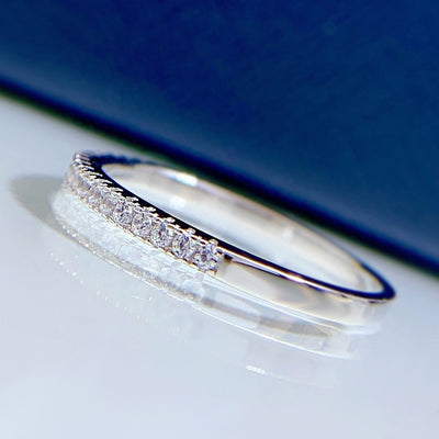 Minimalist Slim Plain Band Ring